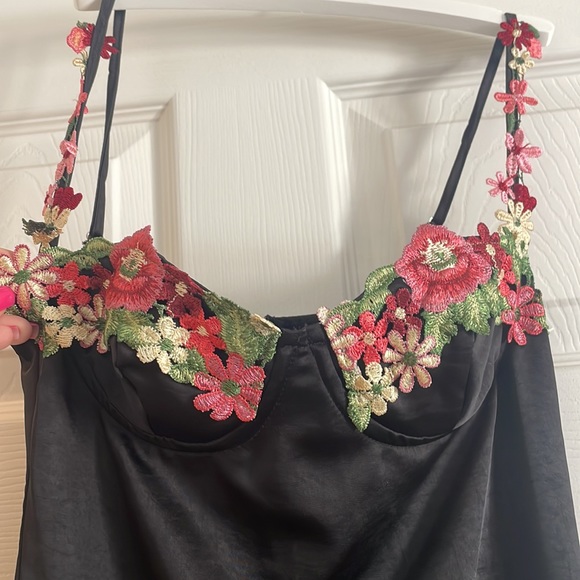 Princess Polly Dress - Picture 3 of 6